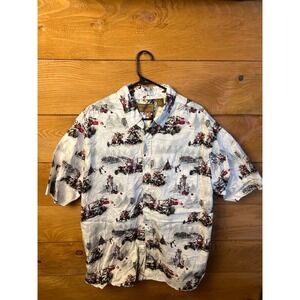 Clearwater Outfitters Men XL Christmas Novelty Santa Golf Cart Button Down Shirt